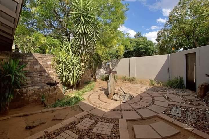 4 Bedroom Property for Sale in Jim Fouchepark Free State